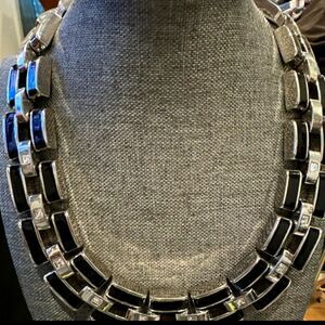White House Black Market Silver Tone And Black Chain Link Style Necklace NWT